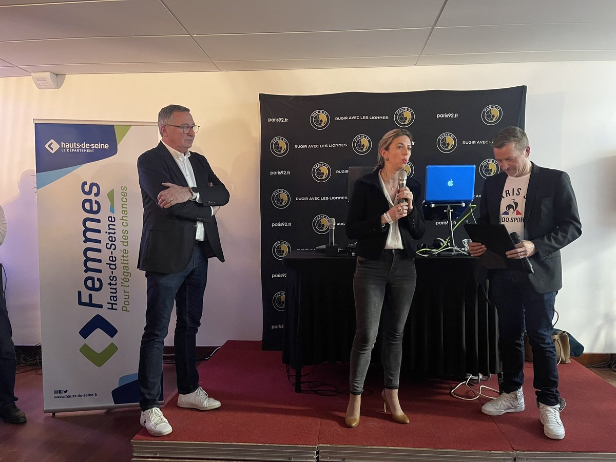 Cette victoire conclut en beauté la semaine d’action du Département autour de la #JourneeDesDroitsDesFemmes.
<a href="/CamilleBedin/">Camille Bedin</a>, conseillère départementale déléguée à l'égalité femmes-hommes félicite les Lionnes et rappelle combien le Département soutient le sport féminin 💪