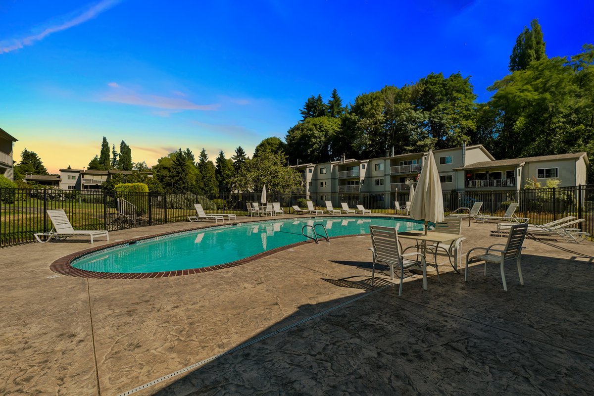 PhixerInc's tweet photo. Have you used virtual twilight before? Come test it out!
#realestate #realestatephotoediting #realestatevideoediting #outsourcing #virtualstaging #virtualtwilight #realestateagent #realtor https://t.co/TL0yhW8viv