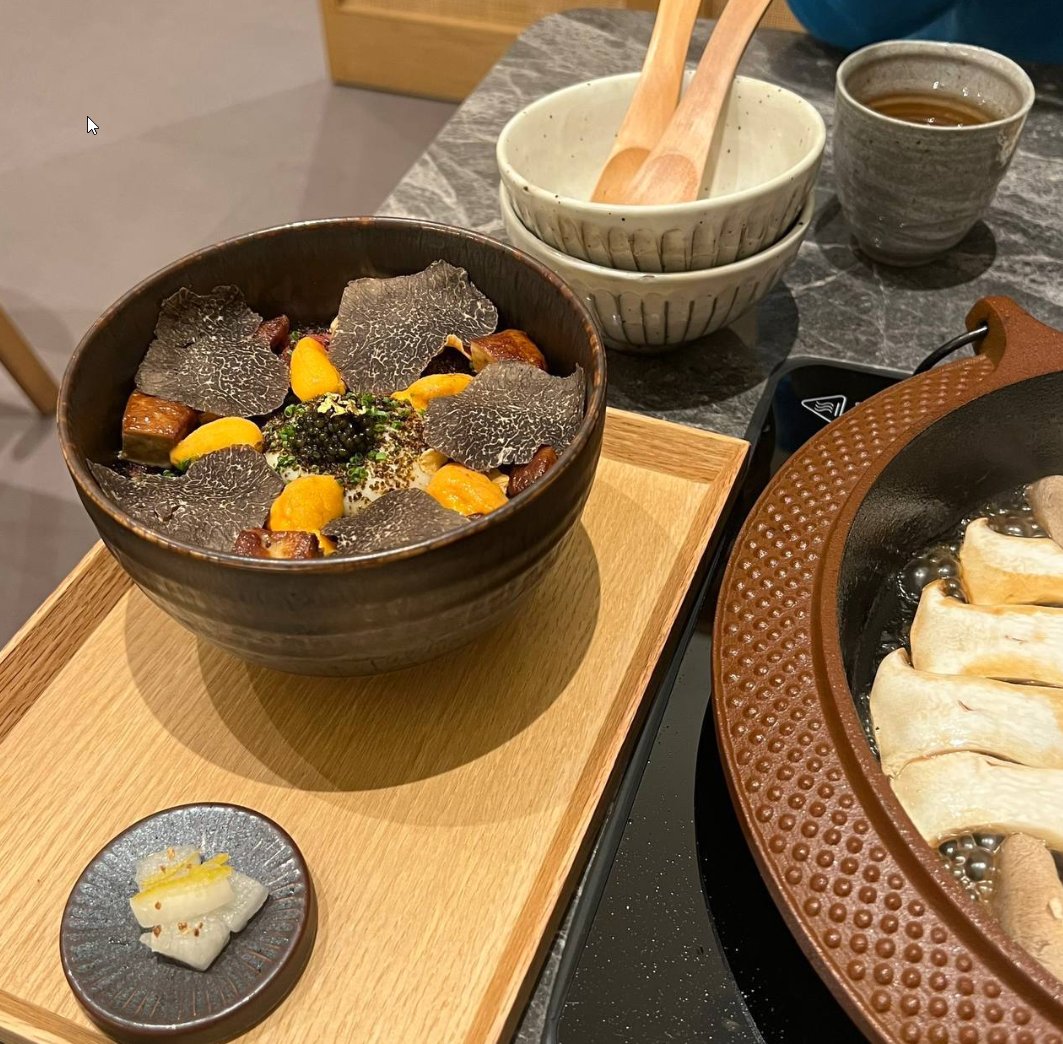 Caroline99908's tweet photo. Eating is a kind of happiness, and taste is a kind of fun https://t.co/1y86FnE6LD