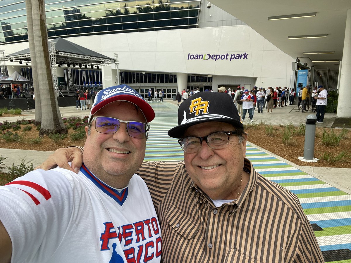 pollomaldonado's tweet photo. #tamosready #PuertoRico #WorldBaseballClassic https://t.co/iM7OV6KLce