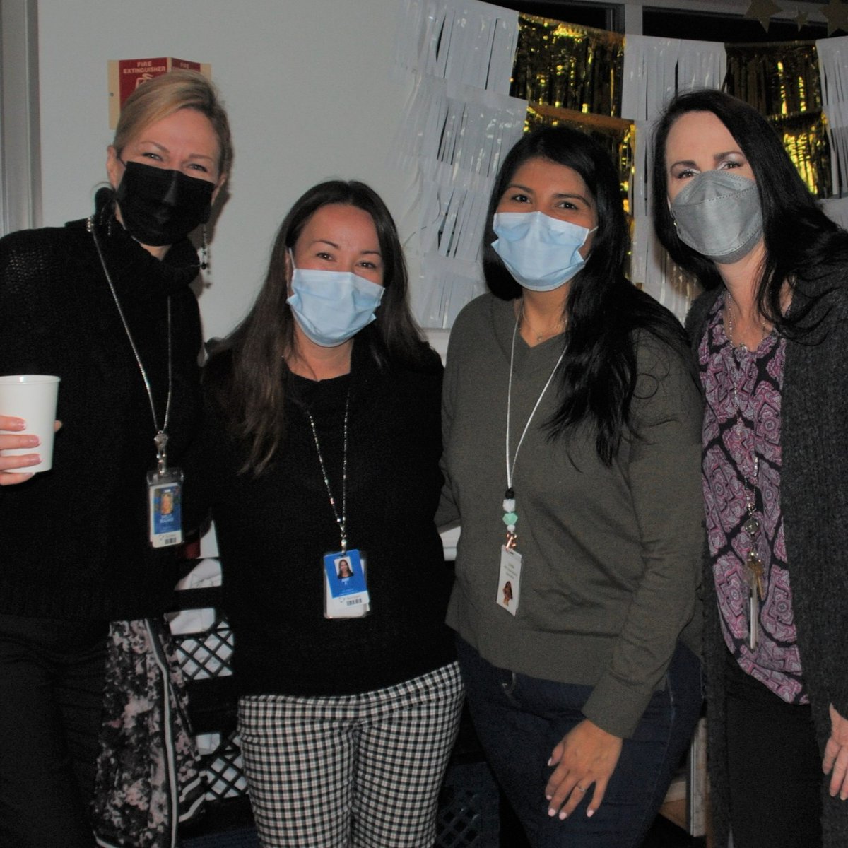 ScrippsHealth's tweet photo. It’s #HCHRWeek! Let’s give a round of applause to our human resources team members for their critical and invaluable roles in health care. These talented individuals lay the foundation of a successful health care system. We appreciate you! https://t.co/oBsxubt9pw