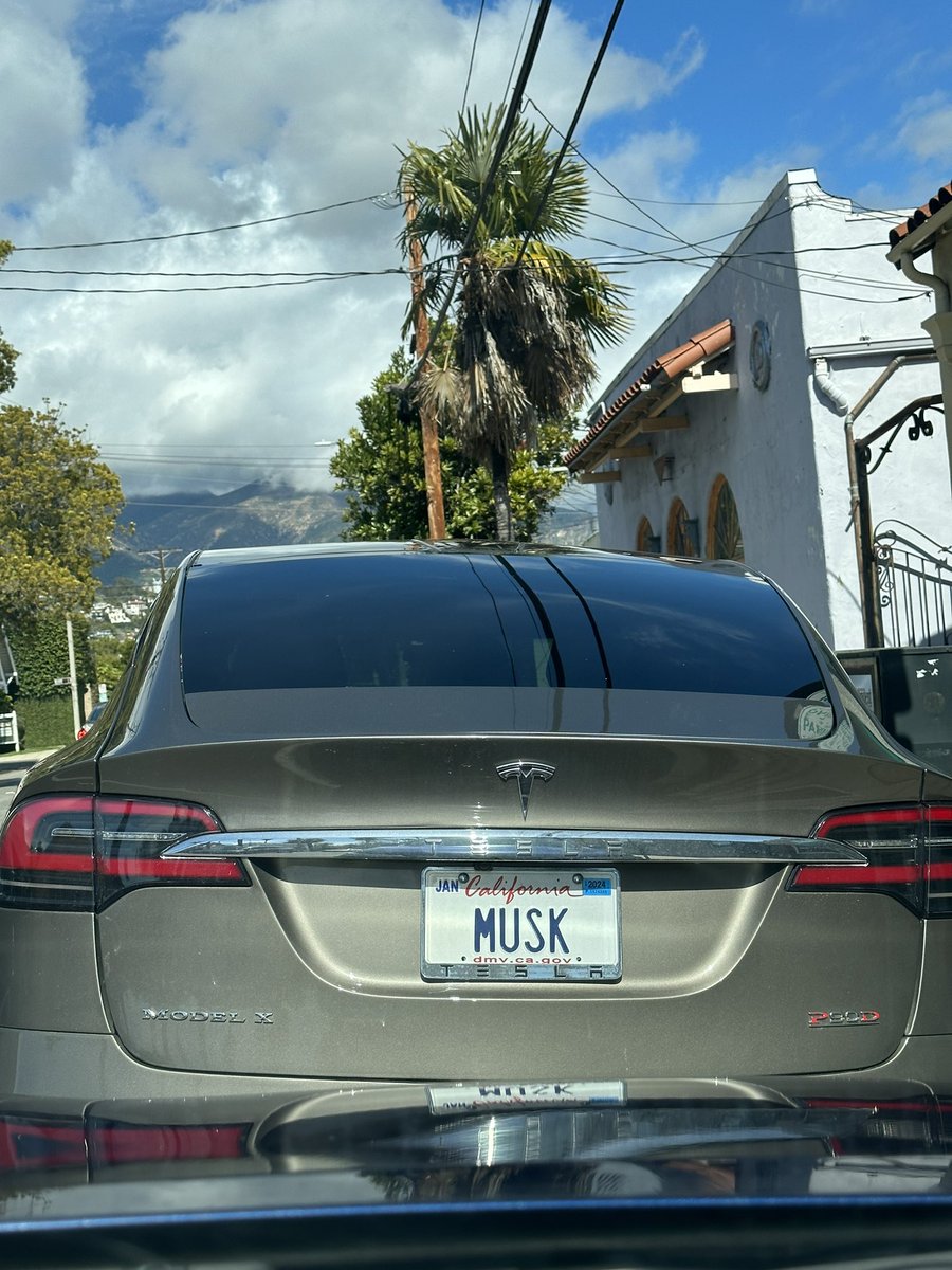 Verified or not-verified? <a href="/elonmusk/">Elon Musk</a>