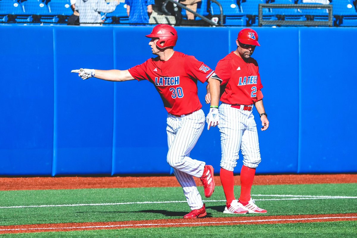 LATechBSB's tweet photo. Hogart goes YARD.
3-run homer slices our deficit in half.
E6 | LA Tech 5, Air Force 8 https://t.co/J4dqlKvyQg