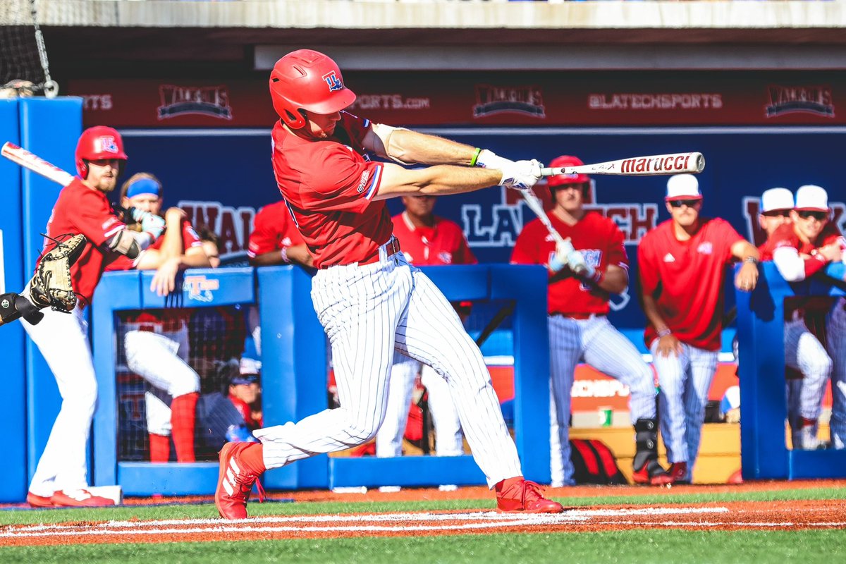 LATechBSB's tweet photo. Hogart goes YARD.
3-run homer slices our deficit in half.
E6 | LA Tech 5, Air Force 8 https://t.co/J4dqlKvyQg