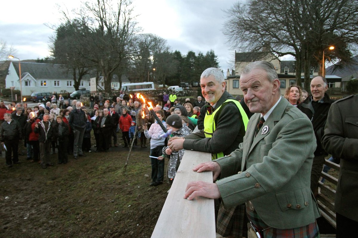 Thinking of Grace, Alistair and the wider family today as we hear the sad news of Angus D Sutherland's passing.  Angus was a tremendous advocate for Broadford and Strath and the wider Skye community. His unstinting energy and enthusiasm were an inspiration. 
Thank you Angus.  RIP