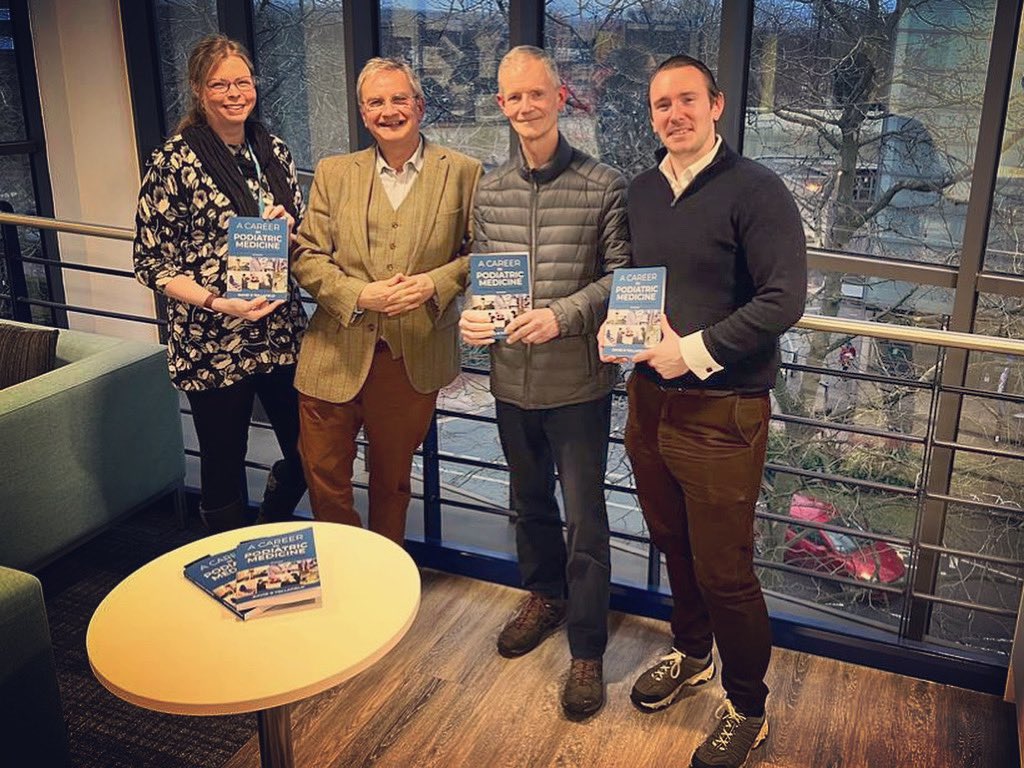 David Tollafield visited @HSciences today with his latest book ‘A Career in Podiatric Medicine’ 📖👣 Bursting with stories of eminent members of the profession it’s a great asset for raising awareness of podiatry. Congratulations David 📖👏