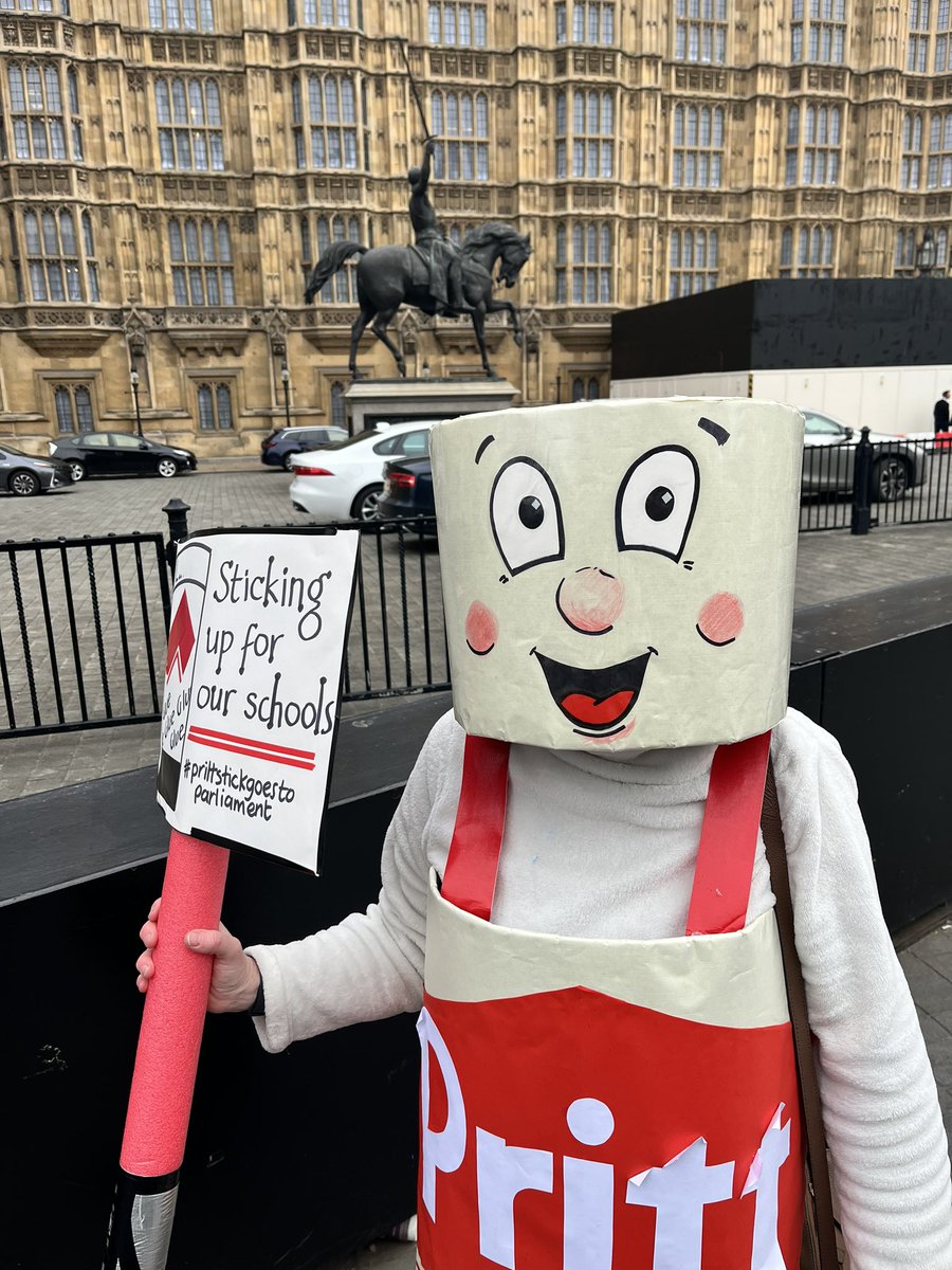 GSekatawa's tweet photo. A very sleepy glue after a big day of action for education in London. Met some amazing people out in force …even though I could only see their knees and feet 😂. #NEU #prittstickgoestoparliament #PayUp https://t.co/CmoThH7U5a