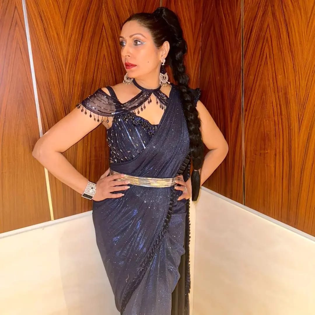 Unapolo34776369's tweet photo. Day 1 @lakmefashionwk  @poojamisraprod looks like a dream in a navy drape @bazaarindia @tlj_magazine @lofficielindia @elleindia @vougeindia @cosmoindia @savvy @newwoman @femina @verve @womensera @graziaindia @gqmagazine @fhmindia @marieclaire @anaitashroff @anuradhamahindra https://t.co/hAY3C6enwK