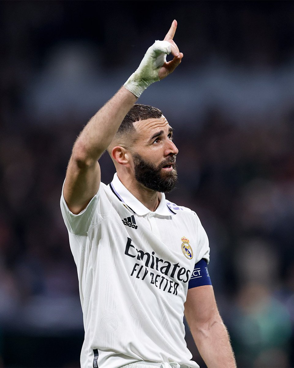 Storemaillot tweet media