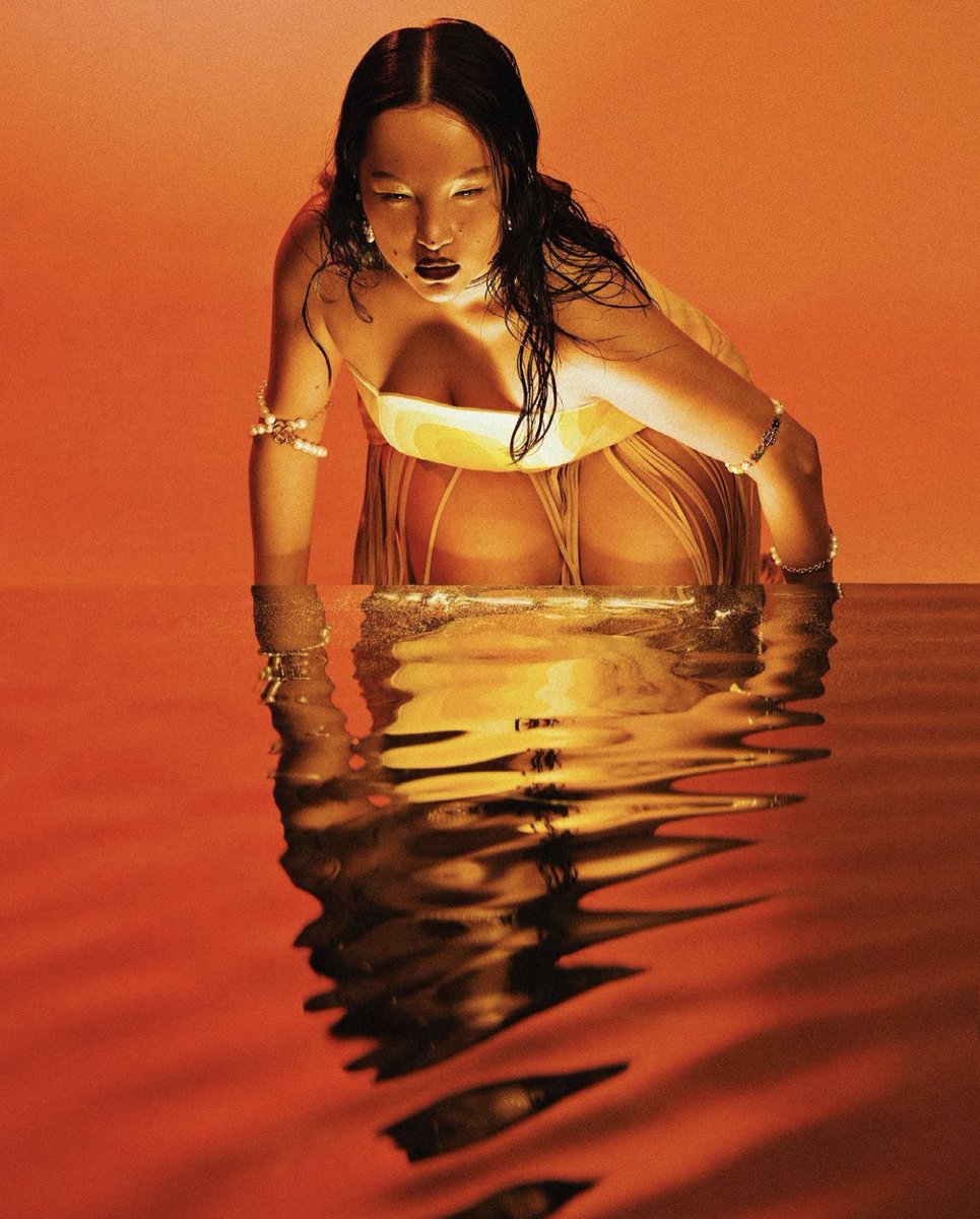 tsunainaupdates's tweet photo. Tsunaina for system magazine shot by Zhonglin https://t.co/bYJOyzNdf8