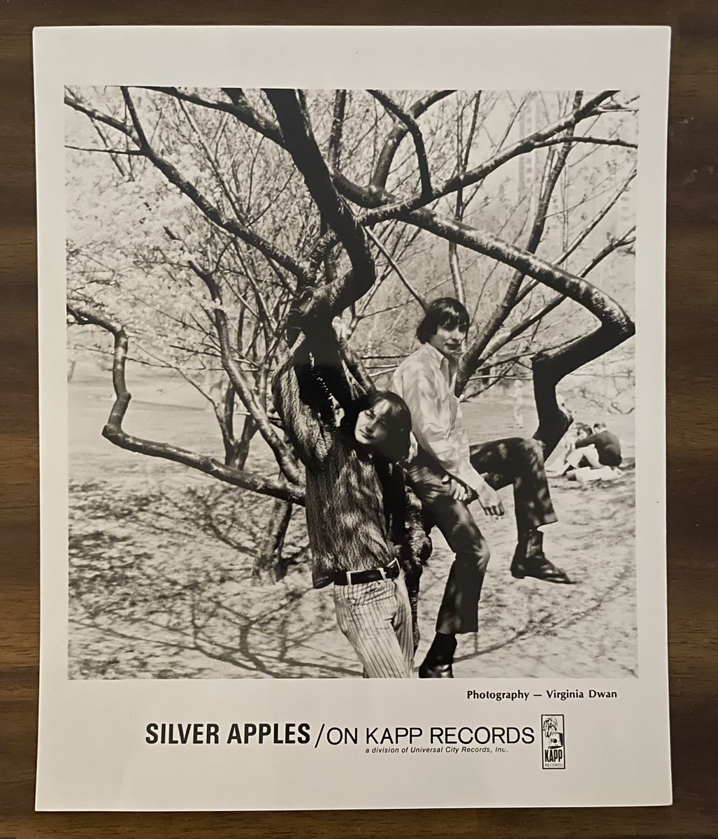 FunCityEdition's tweet photo. Dan Taylor and Simeon aka Silver Apples, a couple a Fun City guys who made “absolutely mind shattering music with all this junky equipment.” - East Village Other #SilverApples #KappRecords #FunCity #Simeon #DanTaylor #electronicmusic #experimentalmusic #Oscillations #VirginiaDwan https://t.co/cZGRTQGcYS