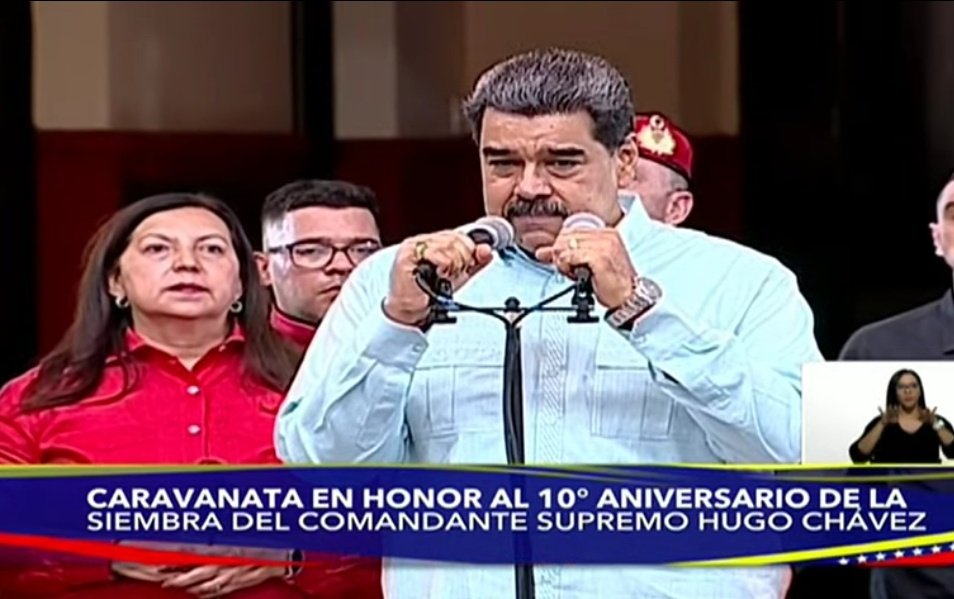 "Nuestro Comandante Chávez sembró valores con el ejemplo practicado, sembró una conciencia de rebeldía antiimperialista, de solidaridad con los pueblos del mundo", presidente Nicolás Maduro.

<a href="/NicolasMaduro/">Nicolás Maduro</a> 
#ChávezHechoMillones
