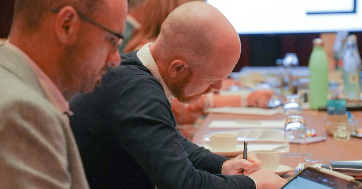 IndSchoolsVic's tweet photo. Over the last 2 days, school Principals connected for #LILAed, facilitated by @MargaBiller.
Guest Academics Christi Lockwood and @profwendysmith shared their research and encouraged participants to take on experimental initiatives to ensure their school cultures adapt and thrive. https://t.co/A6qQImryQI