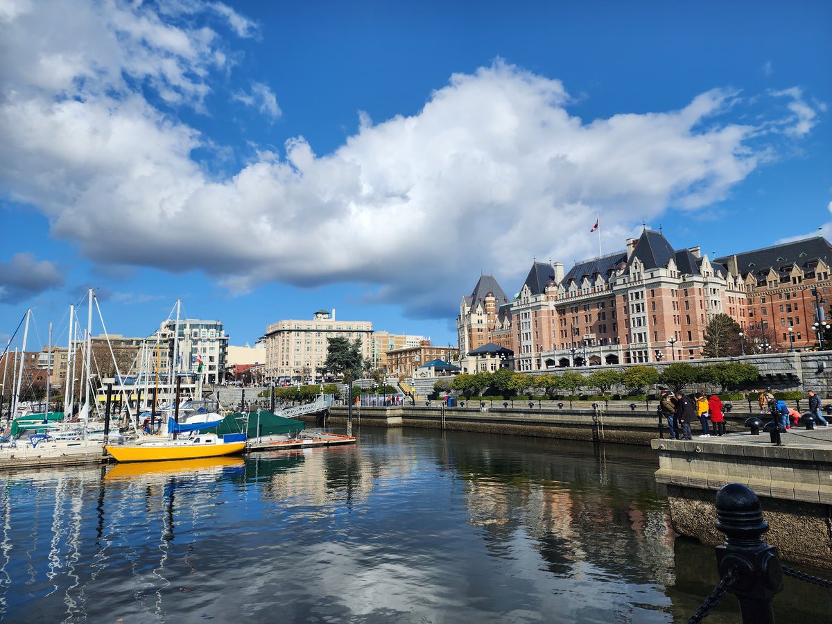 Great place for some cool science!! 
The Empress
Victoria, BC, CA  #KSEpigenetics23