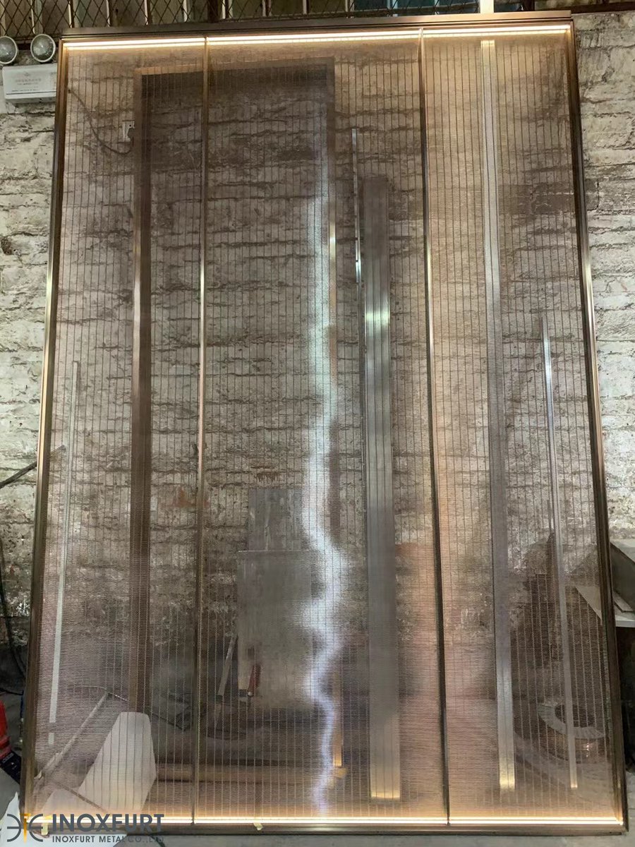 vincent_dsjh's tweet image. Stainless Steel Metal Mesh Antique Bronze Color Custom Screen Partition With LED Light Strip For Hotel Lobby Decoration. 
Pls feel free contact us:
Email: vincent@gdgdzp.com
Whatsapp: +86 18576544302
Web: inoxfurt-metal.com
#screenpartition  #stainlesssteelpatition
