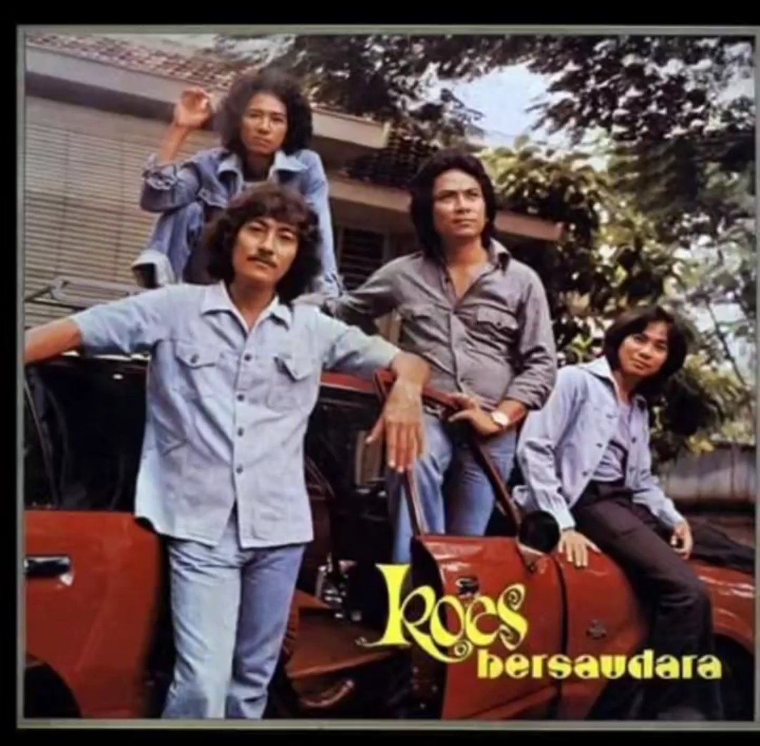 Innalilahi Wa Innailaihi Rojiun..Hari ini Kamis 16 Maret 2023 Dua Artis Legendaris Indonesia berpulang..Nani Wijaya artis film senior (81) dan Nomo Koeswoyo (87)  personil Grup Band Koes Bersaudara. Semoga Husnul Khotimau Aamiin YRA