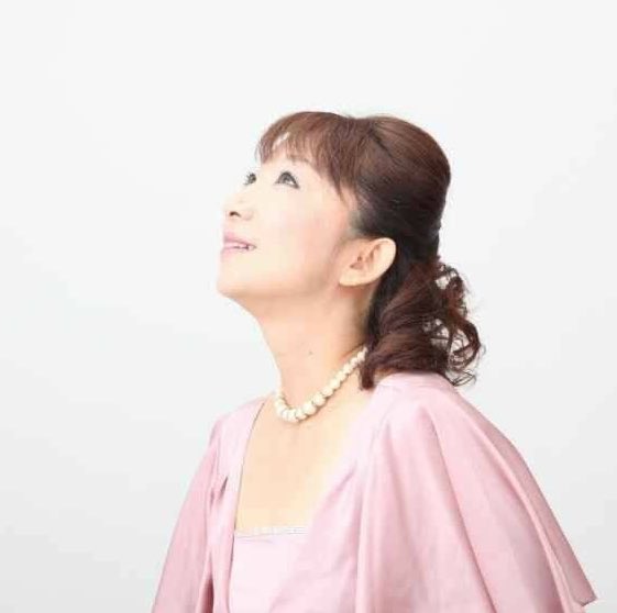 今夜のゲストは俳優 熊田佳奈子さん<a href="/Kana421Kana/">kana421</a> 
3/18,19に上演される舞台 「となりの山田さん」について伺います！
この仕事を始めるきっかけや、大好きなダイビングのお話も♪

アイランドは沙耶 ＠saayajat 
3月と言えば…別れをテーマにした歌や本をご紹介🌸

#FMみやこ 19:00-
#さくらFM 22:00-