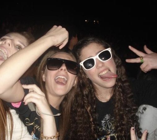 carlysitzer's tweet photo. I sincerely hope everyone has something they love in their life as much as I love the Jonas Brothers 😩😩 https://t.co/Op4PIQ3sKj