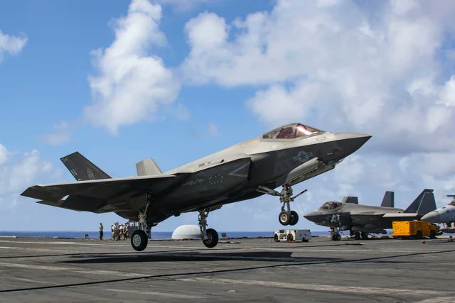 gonzaconti_18's tweet image. #F35C #Lightning2 #VMFA314 #BlackKnights
