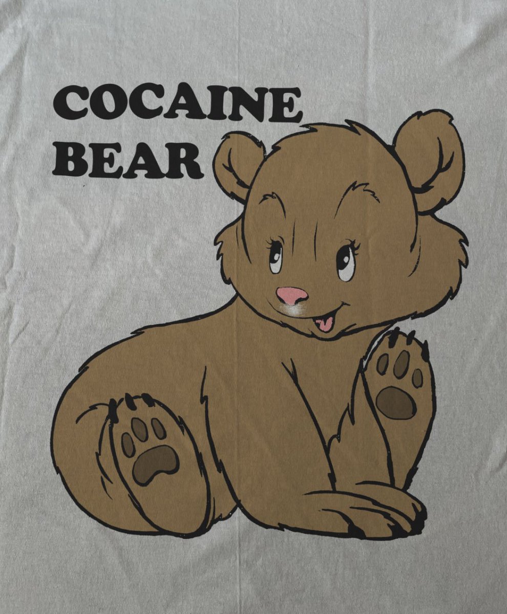 brujapapi's tweet photo. psychiatry is wild man. i literally hop on these ten minute calls with this man and he’s just like “what’s tea?” and im like “i can’t sleep and im depressed” and he’s like “werk, here’s a medication that’ll knock you on your ass and give you a boner for 8+ hours” and im like slay https://t.co/Bk6W0JrsRB