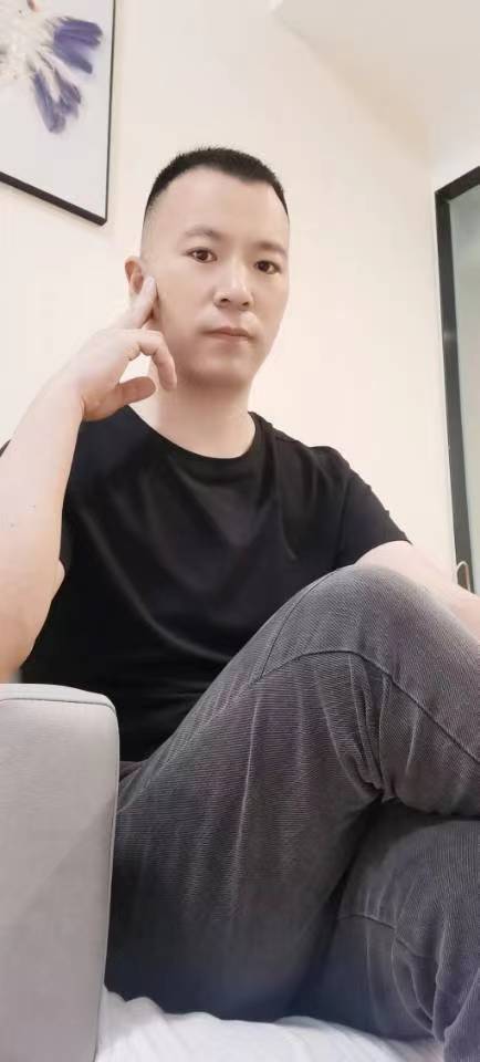 TS72185705's tweet photo. 有各种大鸟直男，骚女人，可以和我一起双飞，3p.群p.欢迎咨询和预约，微信随后一条 https://t.co/Xyc4stSFUZ