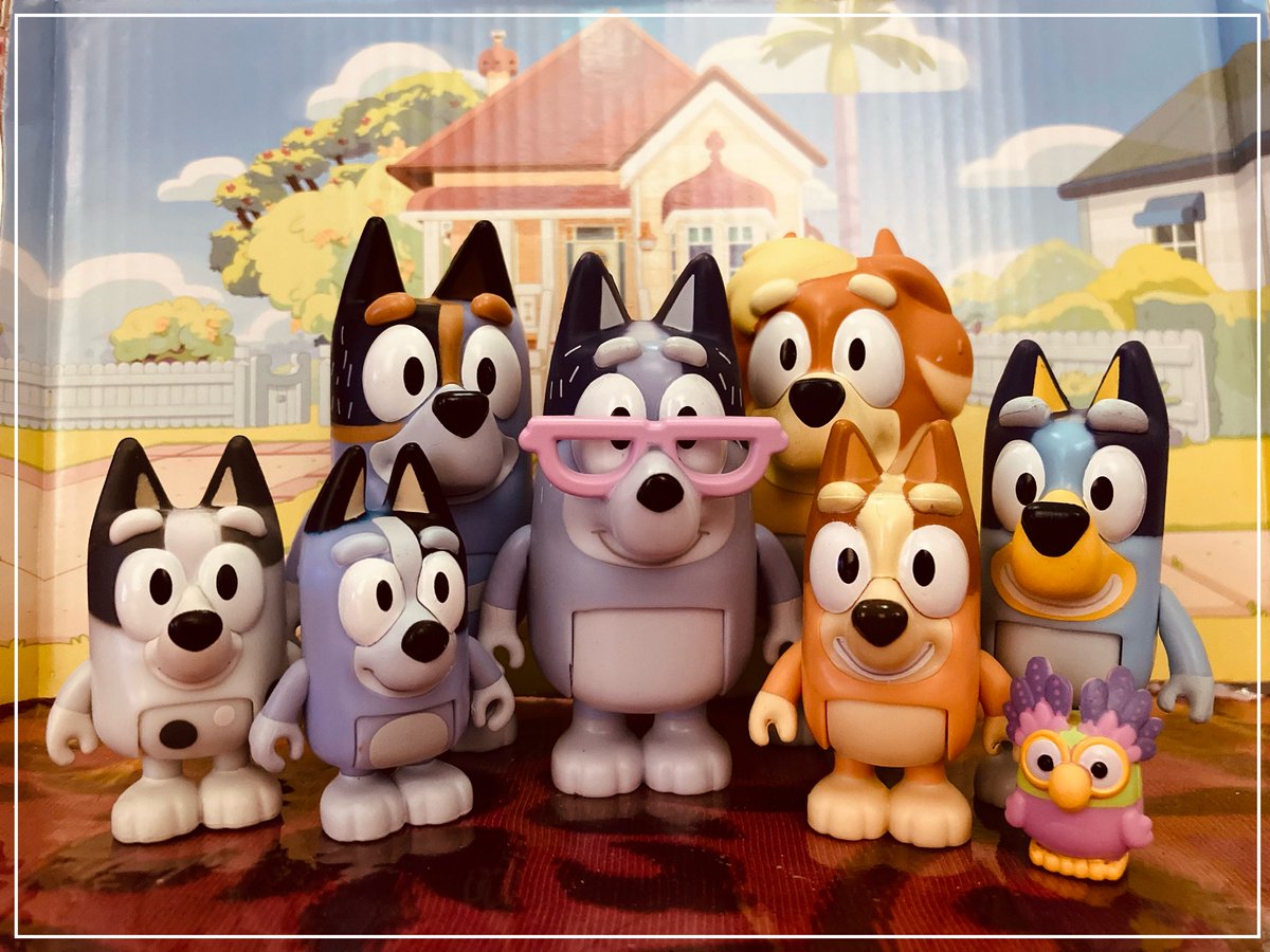 stillkami17's tweet photo. Got the Extended Heeler Family Pack (I don't remember if that's what it was called) I just need Bandit and Chilli now!
.
.
#Bluey https://t.co/foriBnaIJL