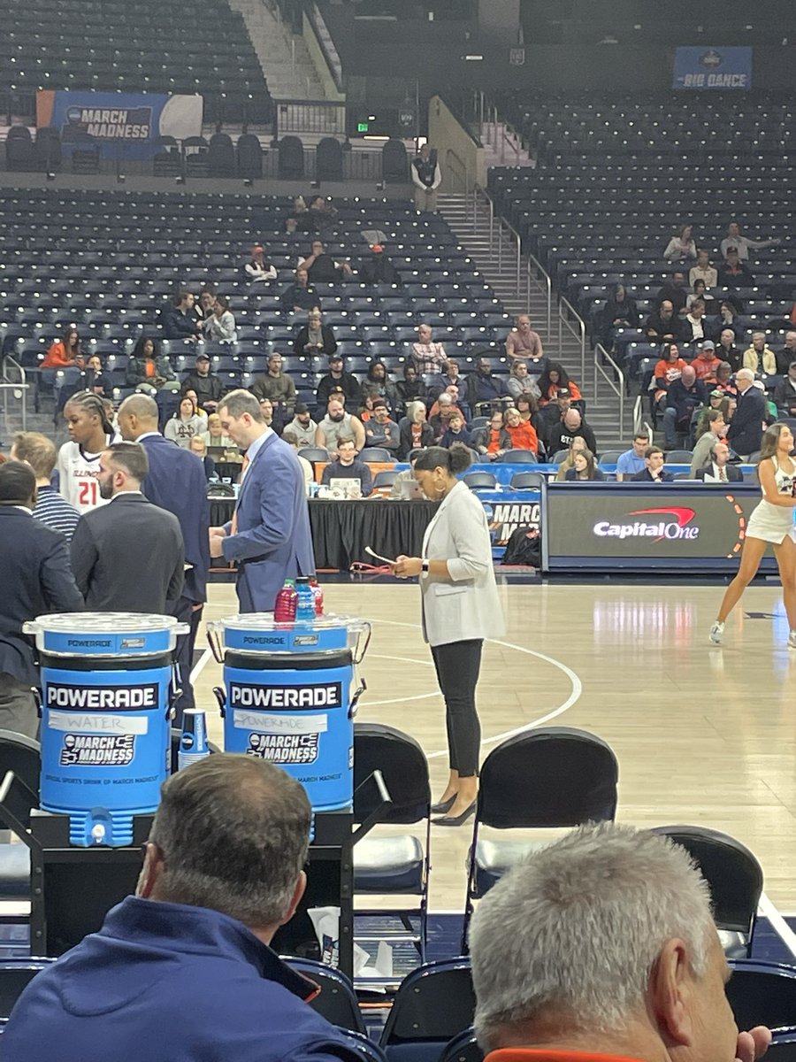 coachASlo's tweet photo. Special daddy moment in #MarchMadness at an arena i love.
#GirlDad https://t.co/LBC2MSSGKX