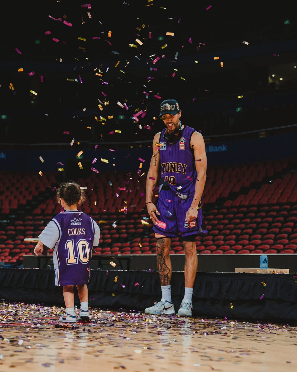 NBL's tweet photo. The important moments. ❤️ https://t.co/o0tKhCJdsL