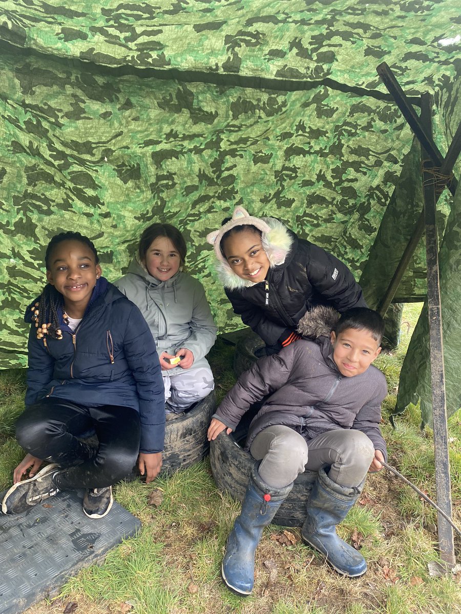 CedarFoxfield tweet media