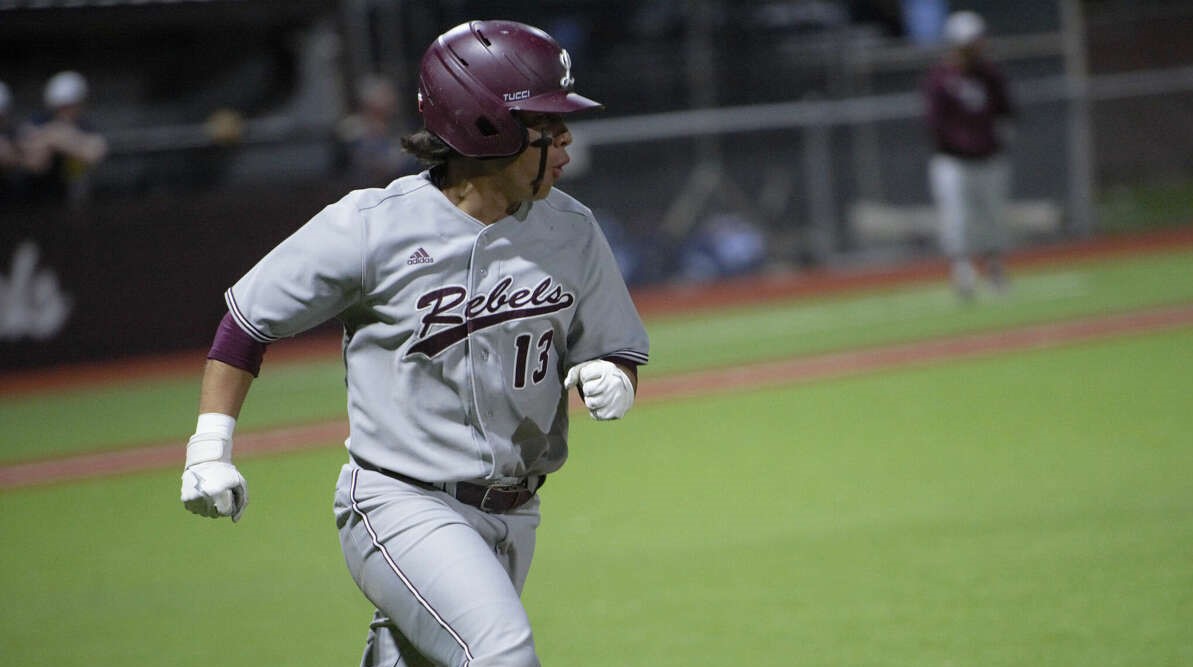 HS BASEBALL: Top area outfielders to watch for the 2023 season mrt.com/sports/highsch… via <a href="/mwtnews/">Midland Reporter-Telegram</a>