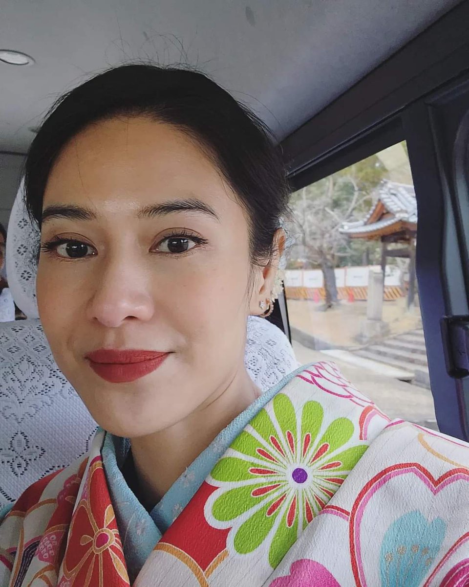 datukhensem's tweet photo. Happy 41st Birthday to the one and only Dian Sastrowardoyo! https://t.co/nQQvGYehxv