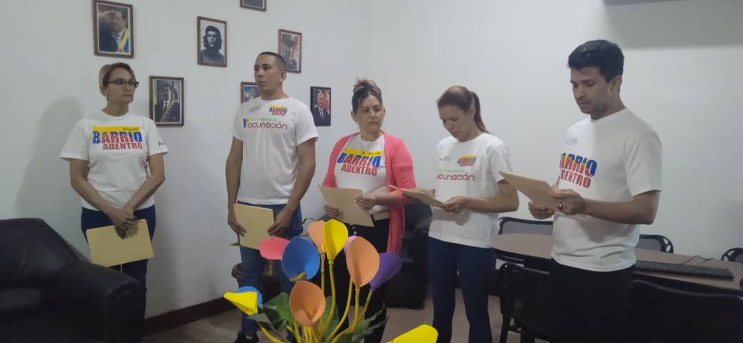 Brigada San Bernandino 2 realiza vespertino en saludo al 145 aniversario  del pacto del zanjón #EternoBaraguá
#MejorEsPosible
#YoVotoXTodos <a href="/AlfredoFern1989/">Alfredo Fernández🇨🇺🇻🇪</a> <a href="/cubacooperaven/">Brigada Médica Cubana en Venezuela</a> <a href="/MINSAPCuba/">Ministerio de Salud Pública de Cuba</a> <a href="/japortalmiranda/">José Angel Portal Miranda</a>