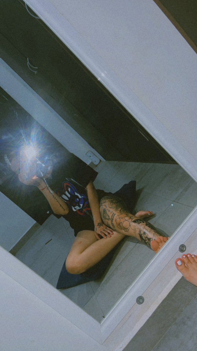 🤍🖤