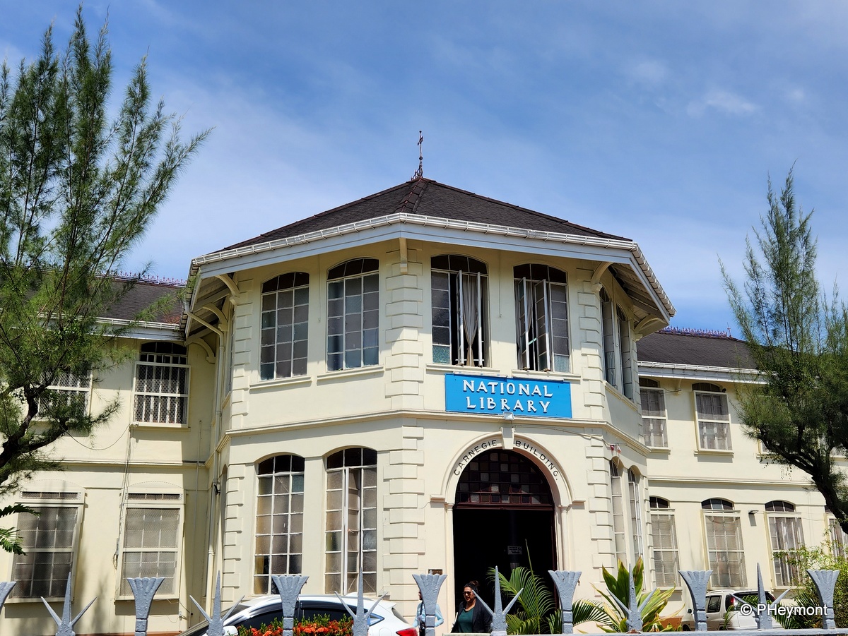 TravelGumbo's tweet image. #GumboOnTheGo!       #ttot 

#NationalLibrary of #Guyana #Georgetown #CarnegieLibrary #CardCatalog

travelgumbo.com/resource/natio…