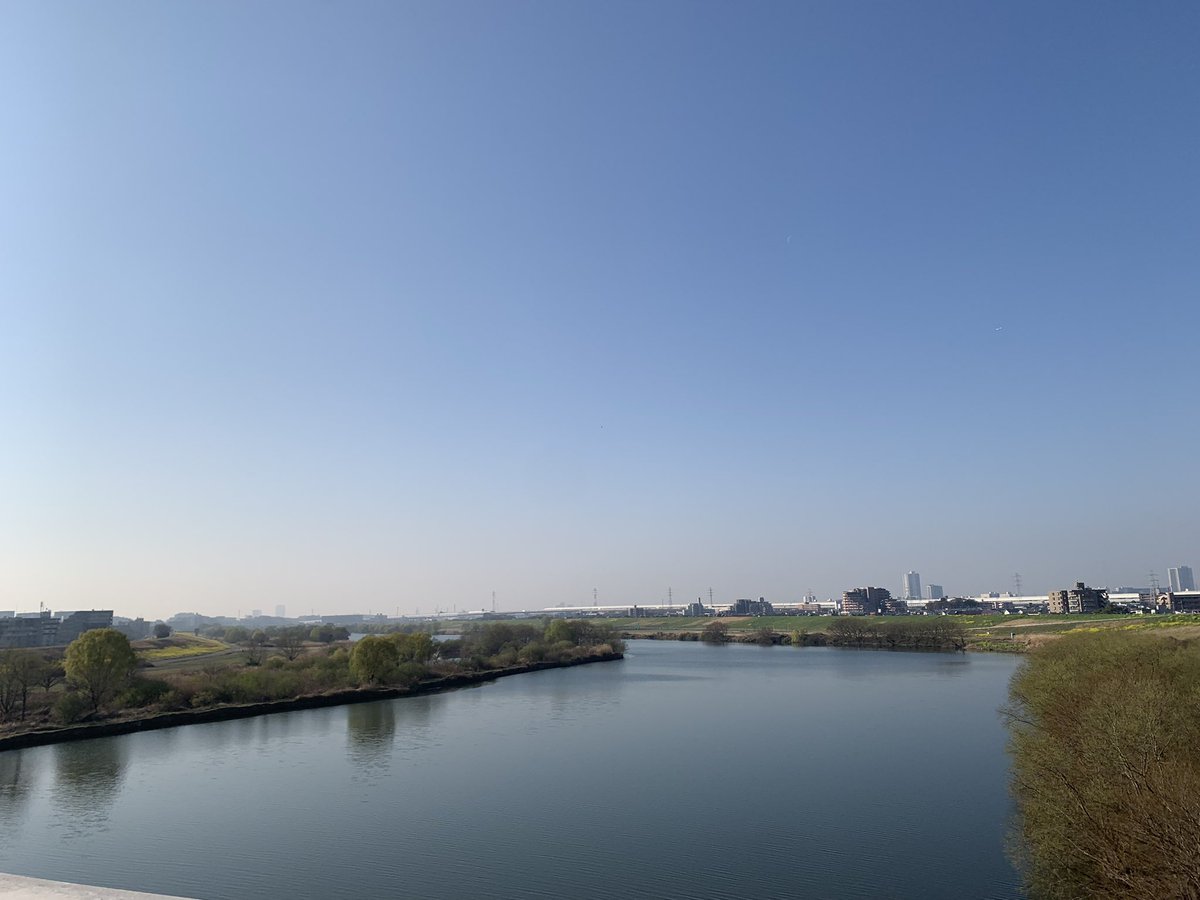 PalettePlus_Inc's tweet photo. おはようございますー
今日もいい天気ですね☀️
来週に桜も満開になるそうですし、もうすっかり春🌸
3月も後半戦、4月に向けて気合入れ直しますかね！🕺
本日もよろしくお願いします！✨

#企業公式が毎朝地元の天気を言い合う
#企業公式の一日
#企業公式相互フォロー
#企業公式春のフォロー祭 https://t.co/CGffNI2kn1