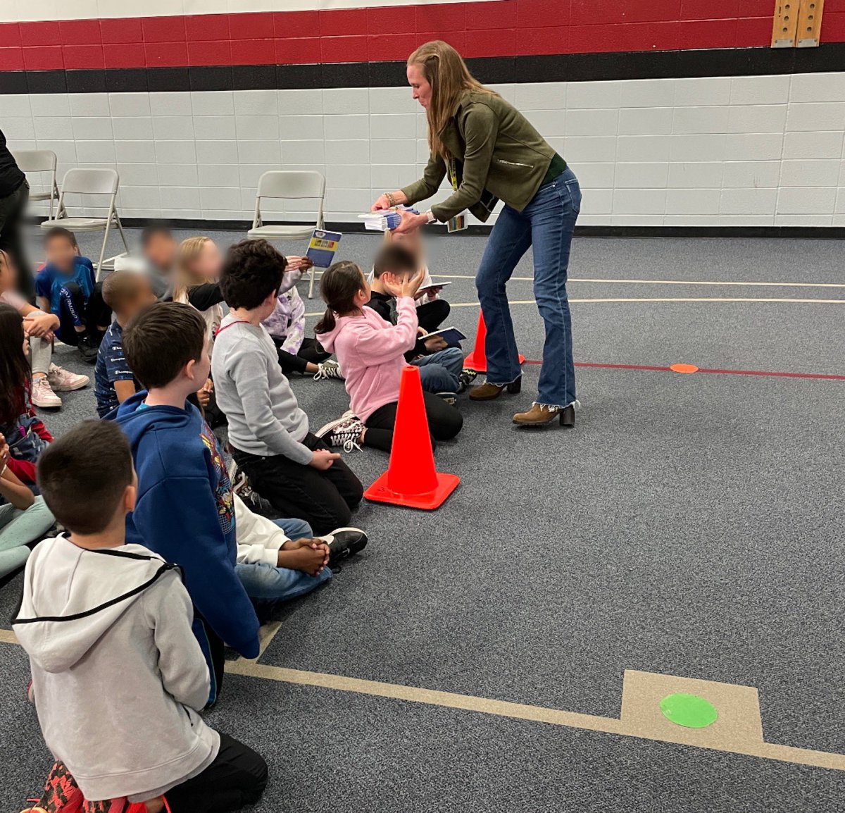 Miss Katie Dahlquist tweet media