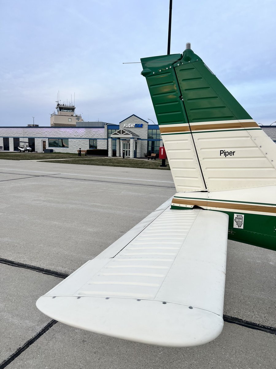 gmatthew's tweet photo. Blue skies meant time to take a “break” and go fly! A mini day trip to Purdue today. There’ll be more midwest exploring to come as weather gets better. #purdueaviation #kcmi #klaf https://t.co/YOYYqo80sh