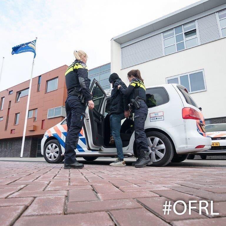 Op 15 maart omstreeks 08.45 uur is een 57 jarige man uit #Drachten aangehouden op de Cornelis Rienks de Boerstraat. Hij had nog 30 dagen gevangenisstraf openstaan vanwege een eerdere veroordeling. Hij is ingesloten om zijn straf uit te zitten.
