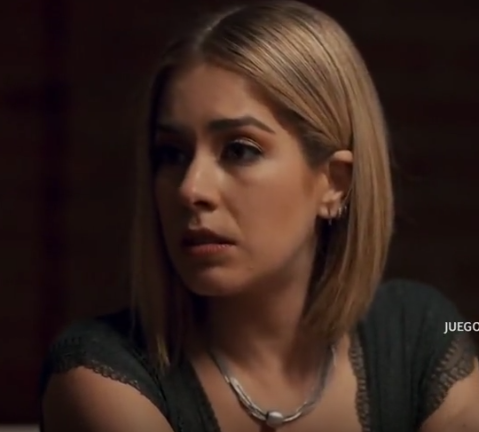 javolimmitolog5's tweet photo. Leo😍🤤Venegas !🫦🔥
la Ru😍😌ti ! LegadoVenegas 
#ESDLC8 X 40 ❤️‍🔥#RUTILACASILLAS 
LA MERA MERA PATRONA ✍️🫦 https://t.co/RhlfFmhblw