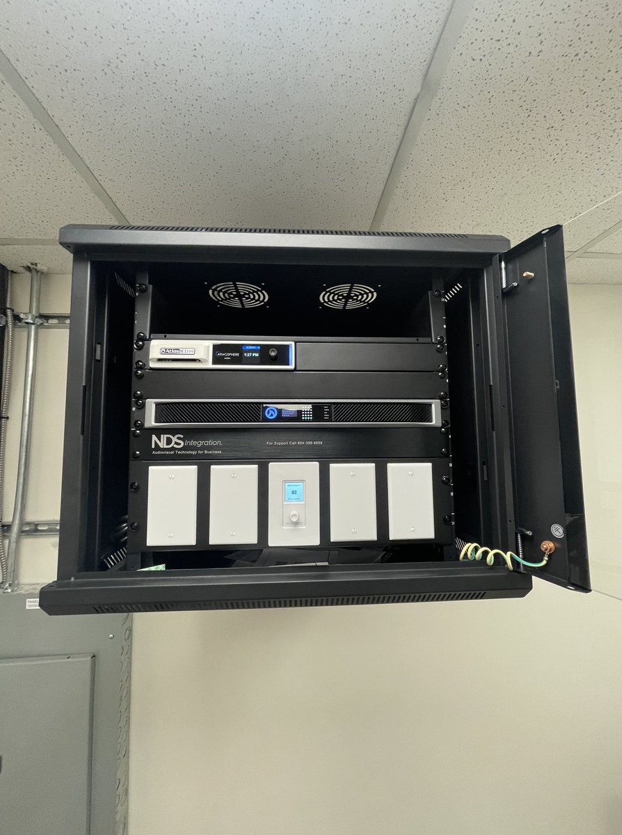 HelloNDS's tweet photo. Just finished a fun project for the lobbies of 2 Commercial Buildings including:
@Atlas_IED
✅ AZM4
✅ 10 FAP63T
✅ 8 FAP82T
@LeaProfessional
✅ Connect 354
Sounds great, works perfectly! https://t.co/ucATNbbnfC