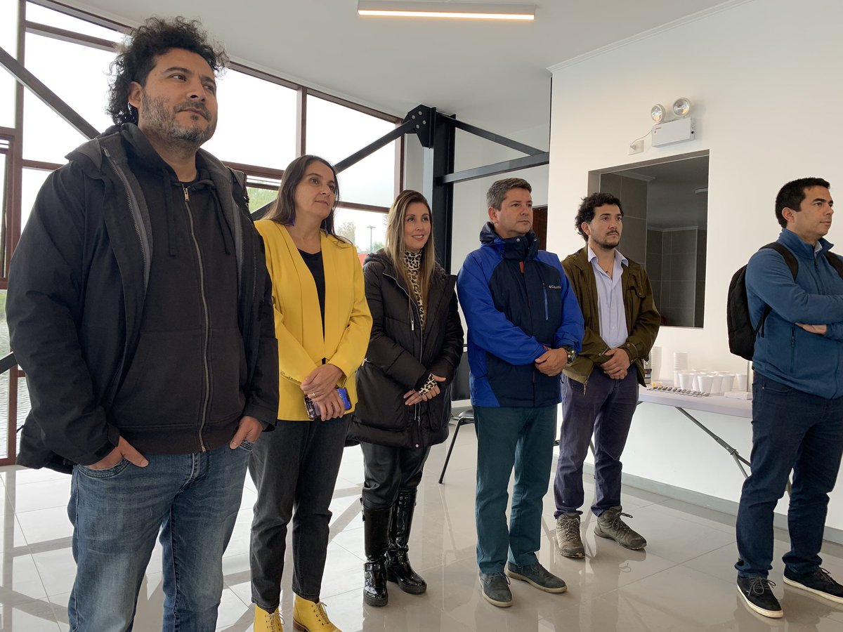 corporacionlosr's tweet photo. 🔷Hoy participamos en el lanzamiento de programas Súmate a Innovar y Viraliza 2023 de @fomentolosrios donde se dio a conocer alcances de ambos, los que estarán disponibles en la plataforma a partir del día lunes 20 de marzo, en el caso de Súmate a Innovar,y jueves 30 Viraliza. https://t.co/vBEKIPifGL
