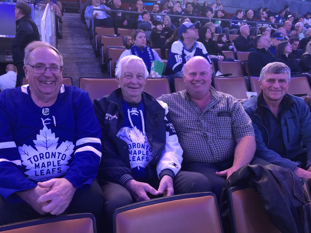 Charlie Elliott tweet media