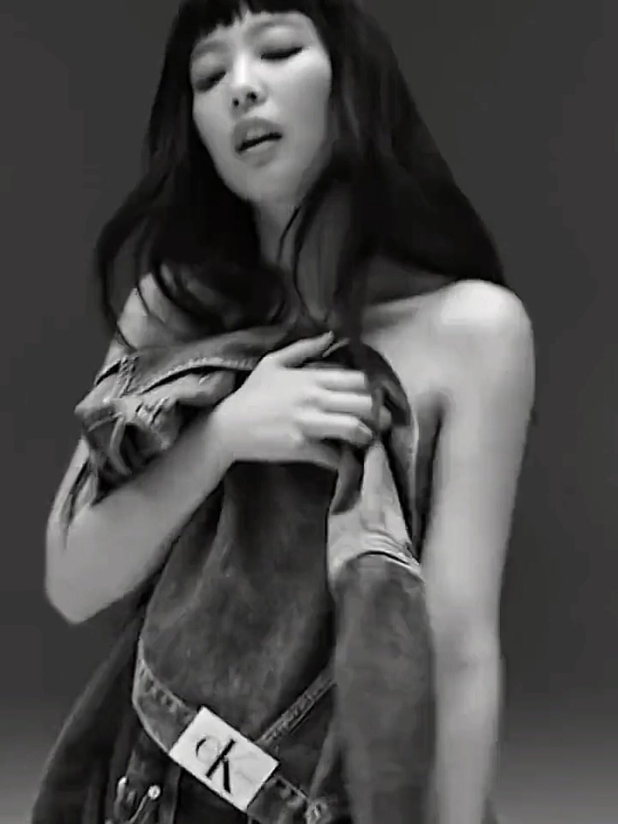 ⠀⠀
𝘴𝘩𝘰𝘸𝘪𝘯𝘨 𝘯𝘰 𝘨𝘭𝘦𝘦, 𝘸𝘦 𝘴𝘵𝘳𝘪𝘤𝘵𝘭𝘺 𝘴𝘦𝘳𝘷𝘦 𝘦𝘯𝘤𝘩𝘢𝘯𝘵𝘦𝘥 𝘱𝘩𝘢𝘯𝘵𝘰𝘮 𝘰𝘧 𝘢 𝘵𝘩𝘳𝘪𝘭𝘭.
⠀⠀⠀