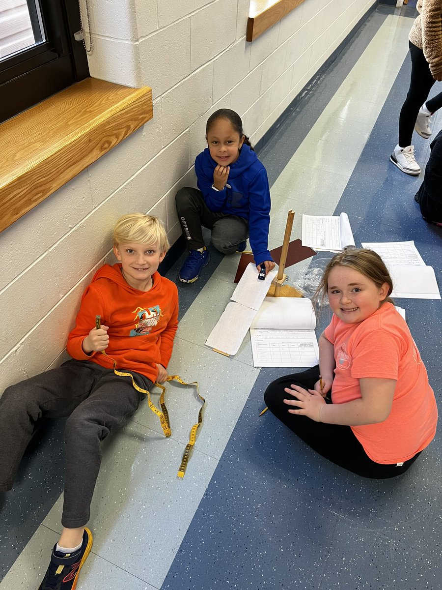 laur_campbell's tweet photo. Third graders @WatsonRVC conducted an experiment to see if different surfaces affected the distance the car traveled #forces #gravity #friction #WatsonWildcats https://t.co/0Vy3El6CM6