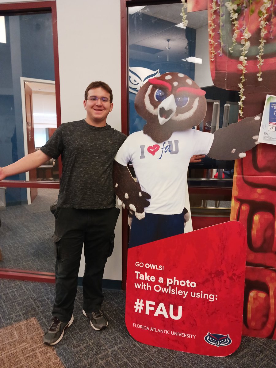 JenniferFryns's tweet photo. #FAU super tour today for our rising HS senior. Thank you for the warm hospitality! https://t.co/CduahcWt3P