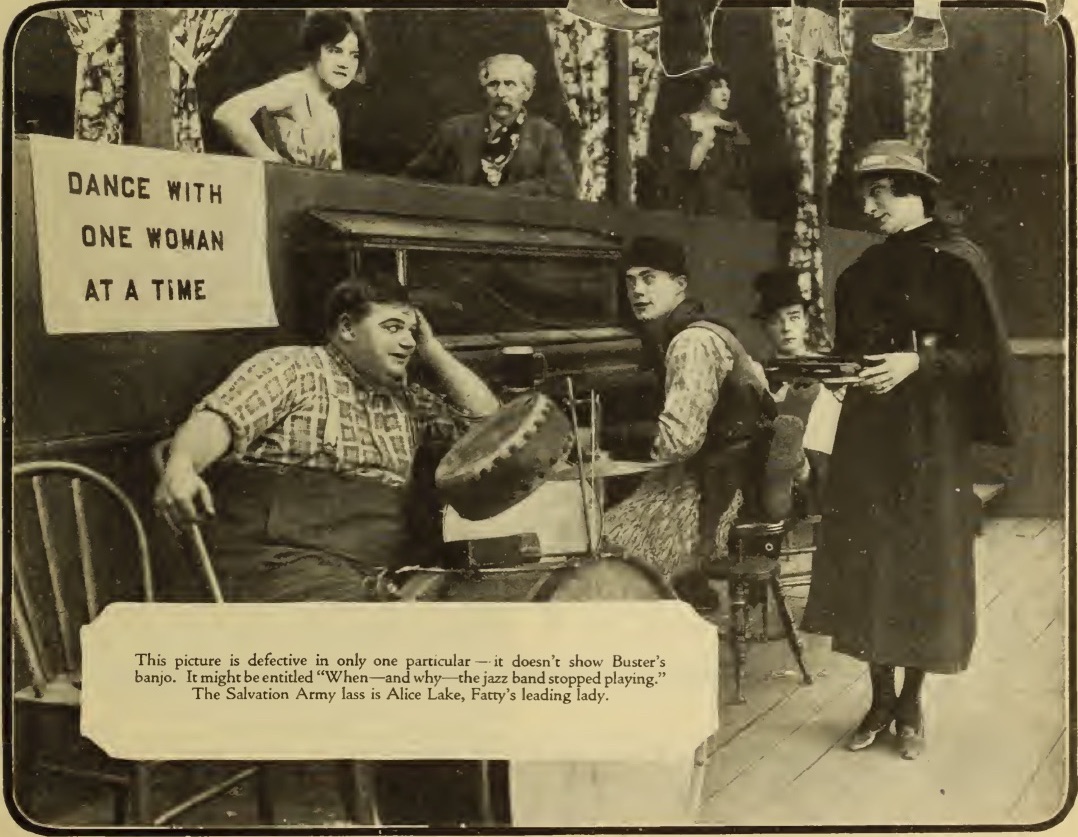 'This picture is defective in only one particular (apart from the superimposed image top right) – it doesn't show Buster's banjo.'
#BusterKeaton, #RoscoeArbuckle, #AliceLake, #AlStJohn 
#OutWest (1918)