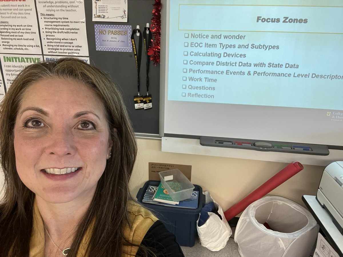 Shmoehle's tweet image. Thank you cpsk12.org for having MO Math Consultants out today to share with your MS/HS teachers. Thanks to @Wipebook for giving away a set of Wipebook Flipcharts to a very lucky teacher. @HOMRPDC #wipebook