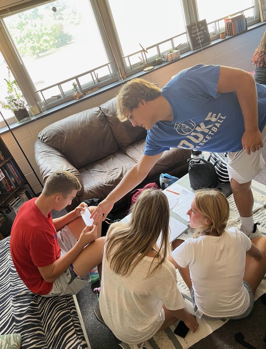 GovMifflinSD's tweet image. #ExpoSpotlight! In Ms. McKay’s classroom, students aren’t just studying vocab and reading books! Ms. McKay infuses #TExpL methodologies for a collaborative, constructive, and creative way to learn the English curriculum!

Stop by #MustangNationLearningExpo on 3/22 to learn more!