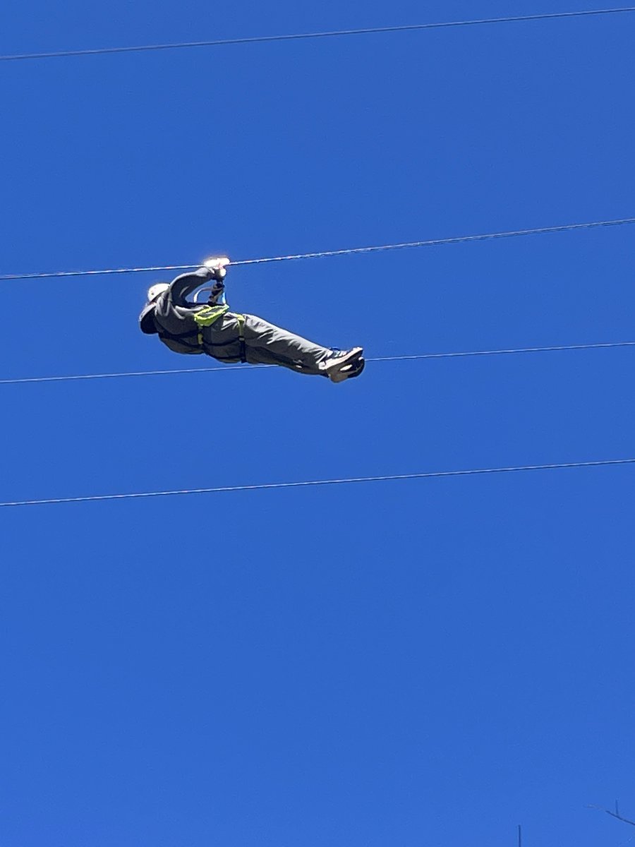 LeviKoonce2026's tweet photo. Did an obstacle course and five different zip lines in the Blue Ridge Mountains in North Carolina this morning. Decent workout. And also freezing cold. But fun.
#notscaredofheights https://t.co/2yTYGitCy4
