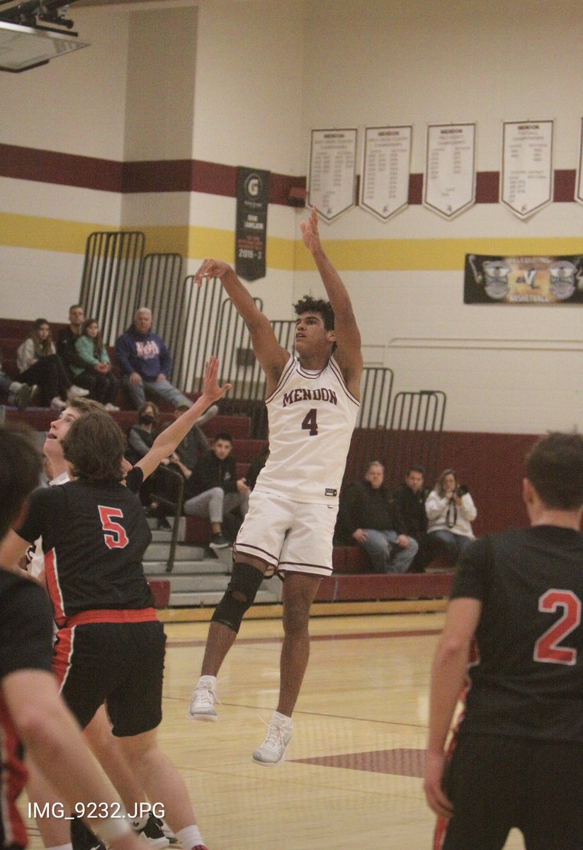 Mendon Basketball tweet media